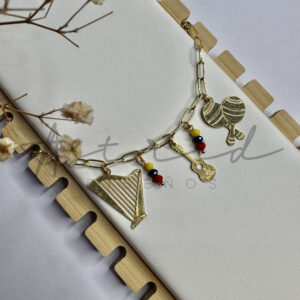 Arpa, Cuatro y Maracas