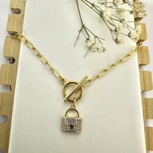 BROCHE Y CANDADO